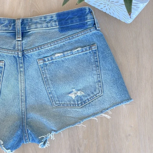 🆕 ABERCROMBIE & FITCH (A&F) | Denim Shorts - Picture 6 of 6